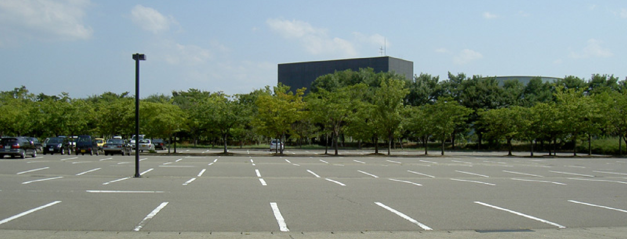 学生用駐車場